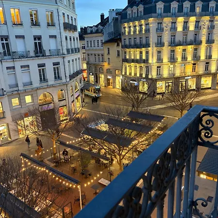 Le Grenette Downtown